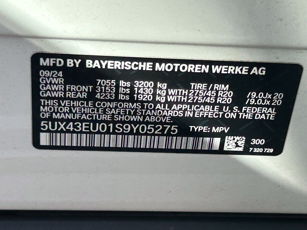 Used 2025 BMW X5 xDrive50e AWD/4WD image 49