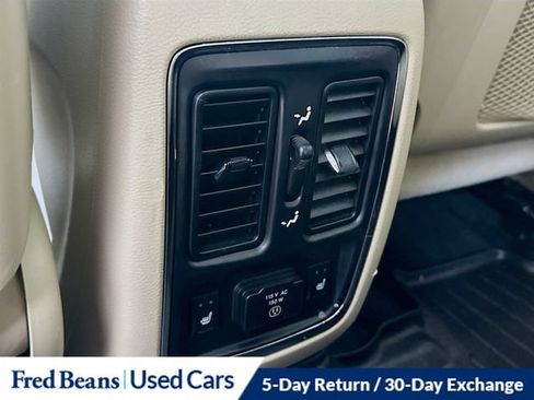 Used 2013 Jeep Grand Cherokee Limited AWD/4WD image 32
