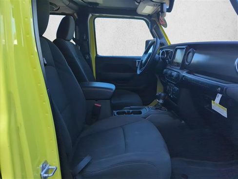Used 2023 Jeep Wrangler Unlimited w/ 8.4" Radio Group AWD/4WD image 22