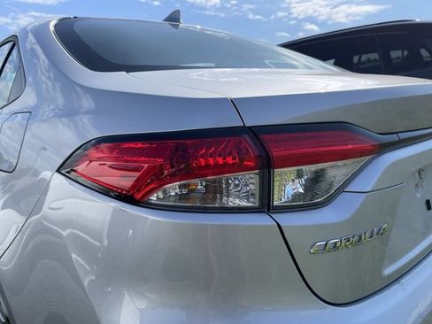 Certified 2024 Toyota Corolla LE FWD image 9