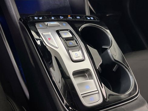 Used 2023 Hyundai Tucson Limited image 17