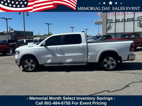 Used 2019 RAM 1500 Laramie AWD/4WD image 2