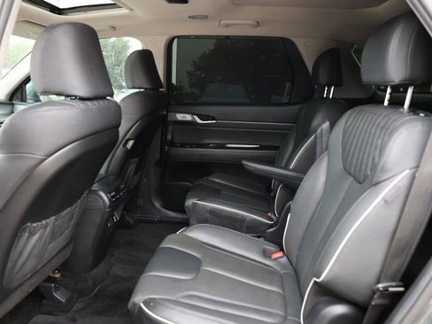 Used 2024 Hyundai Palisade Limited image 31