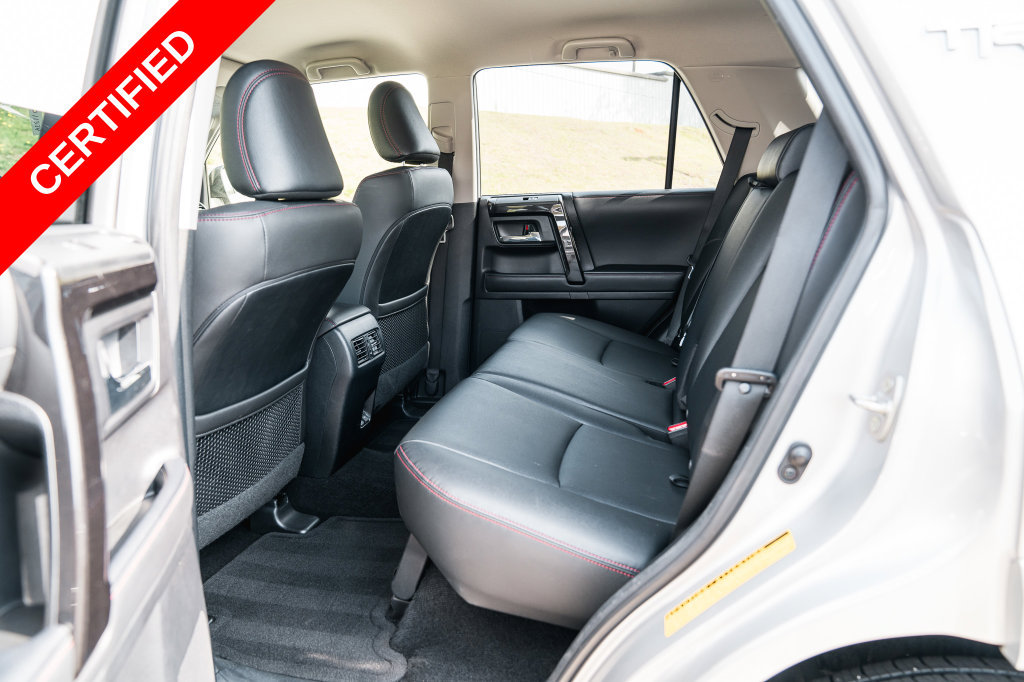 Used 2024 Toyota 4Runner TRD Off-Road Premium AWD/4WD image 26