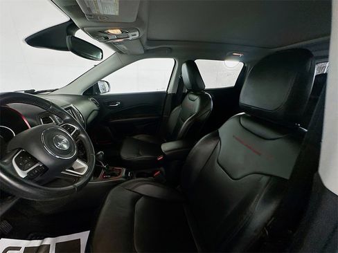 Used 2019 Jeep Compass Trailhawk w/ Leather Interior Group image 21