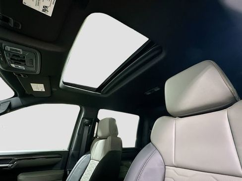 New 2026 Chevrolet Silverado 2500 ZR2 AWD/4WD image 26