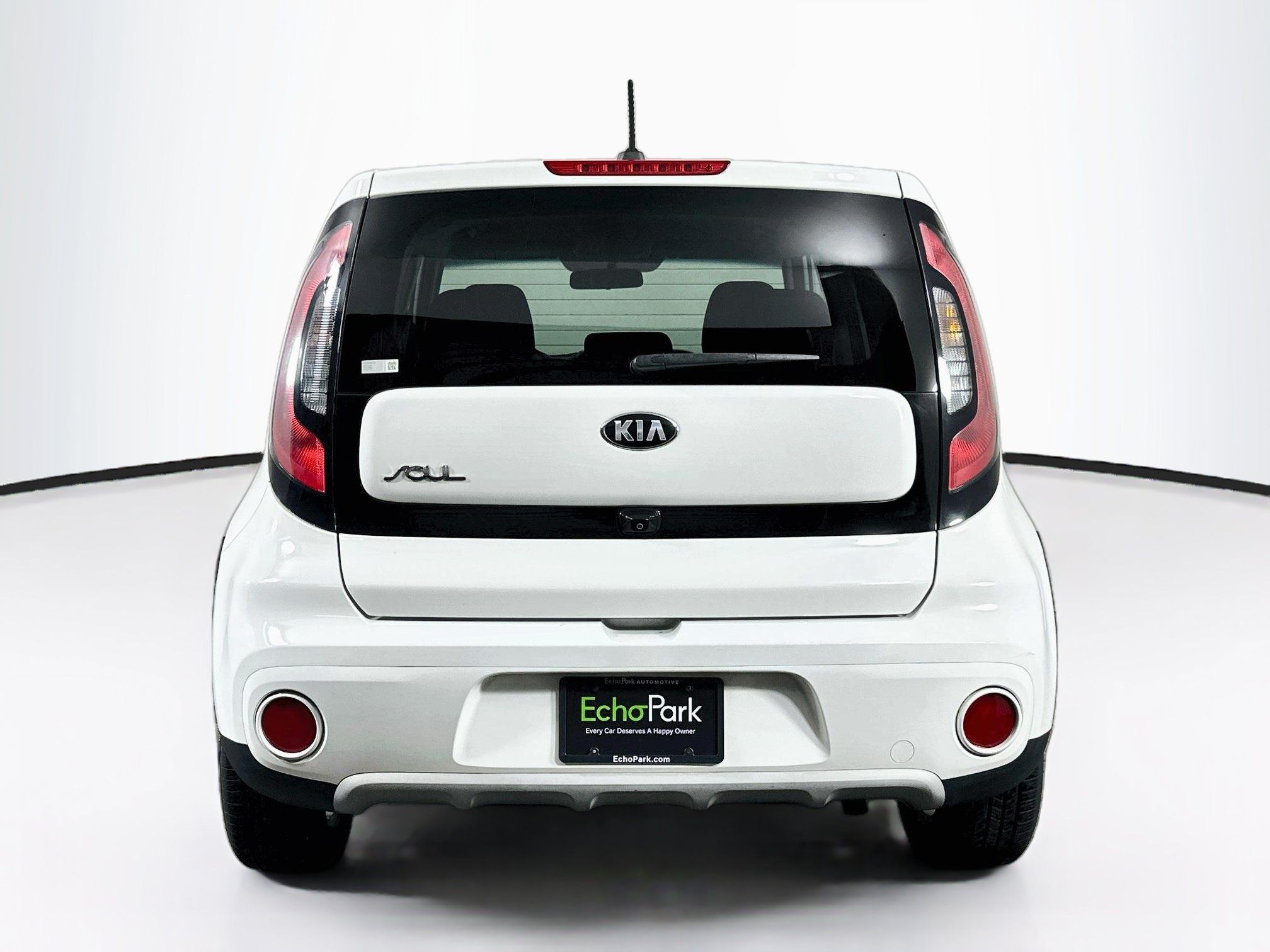 Used 2019 Kia Soul + FWD image 7