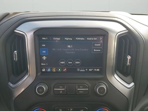 Used 2022 Chevrolet Silverado 3500 LTZ w/ LTZ Texas Edition image 39