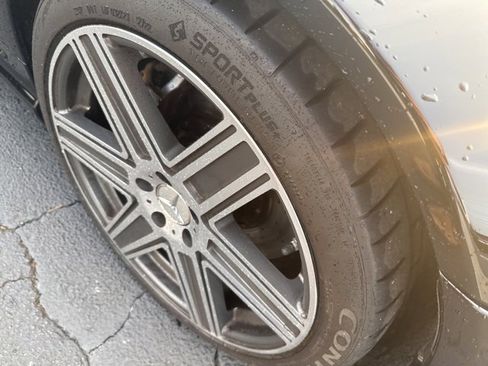 Used 2009 Mercedes-Benz SL 63 AMG image 12