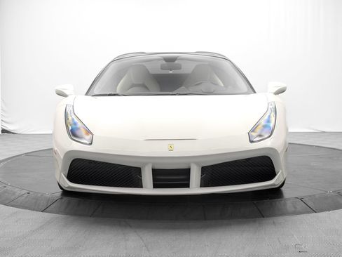 Used 2018 Ferrari 488 Spider RWD image 15