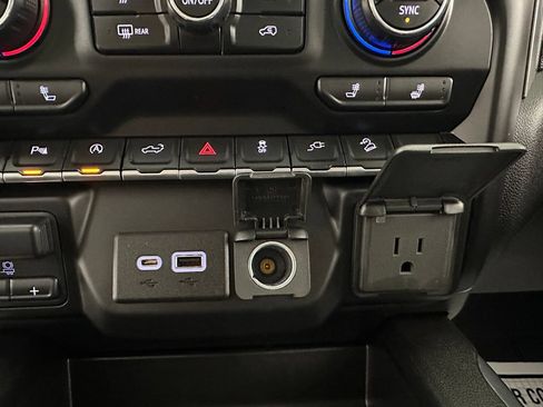 Used 2019 Chevrolet Silverado 1500 LT Trail Boss AWD/4WD image 36