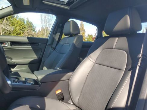 Certified 2025 Honda Civic Sport Touring image 12