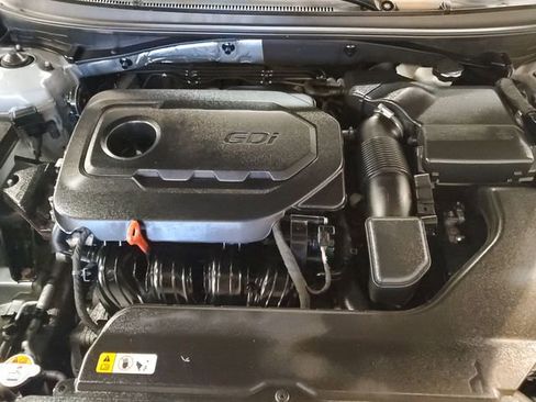 Used 2015 Hyundai Sonata SE w/ Option Group 09 FWD image 24