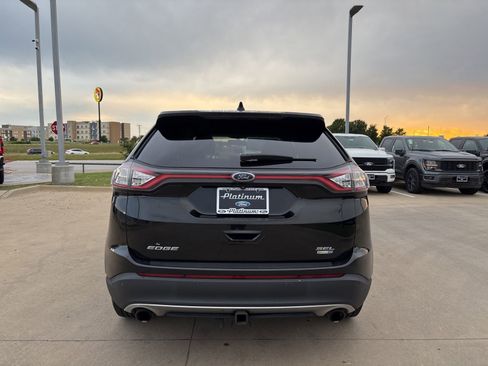 Used 2015 Ford Edge SEL w/ Equipment Group 201A AWD/4WD image 4