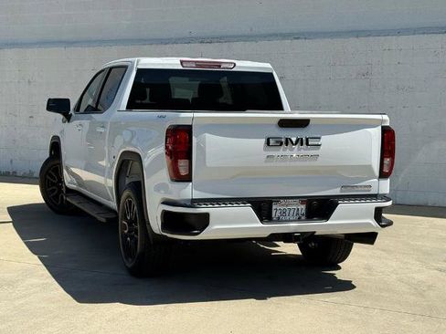 Used 2024 GMC Sierra 1500 Elevation w/ LPO, Elevation Black Package AWD/4WD image 5
