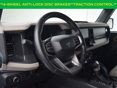 Used 2022 Ford Bronco Wildtrak image 15