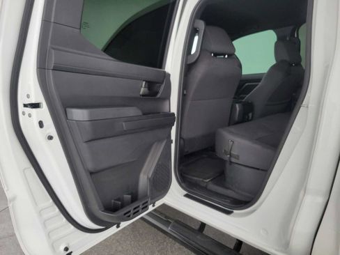 Used 2023 Nissan Rogue SV FWD image 77