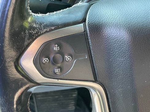 Used 2018 Chevrolet Silverado 1500 LT w/ All Star Edition AWD/4WD image 30