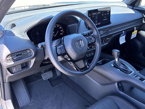 Certified 2026 Honda HR-V Sport image 2