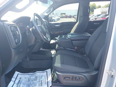 Used 2021 Chevrolet Silverado 1500 LT Trail Boss AWD/4WD image 13