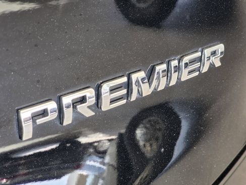 Used 2024 Chevrolet Blazer Premier w/ Driver Confidence II Package FWD image 8