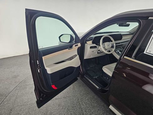 Used 2023 Hyundai Palisade Limited AWD/4WD image 21