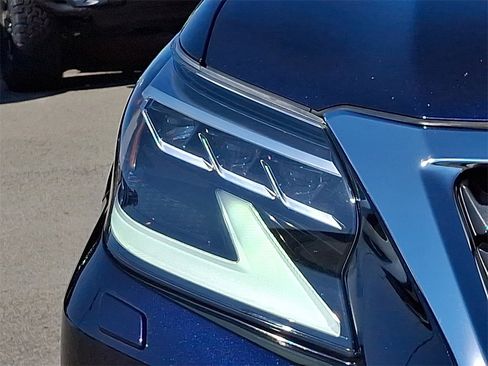 Used 2022 Lexus GX 460 Premium image 9