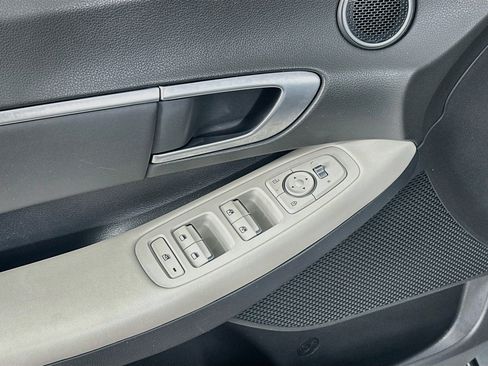 Used 2024 Hyundai Sonata SEL FWD image 15