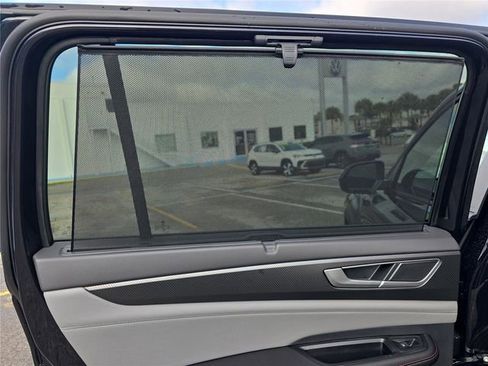 New 2026 Volkswagen Atlas Peak Edition image 10