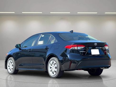 New 2026 Toyota Corolla LE FWD image 5