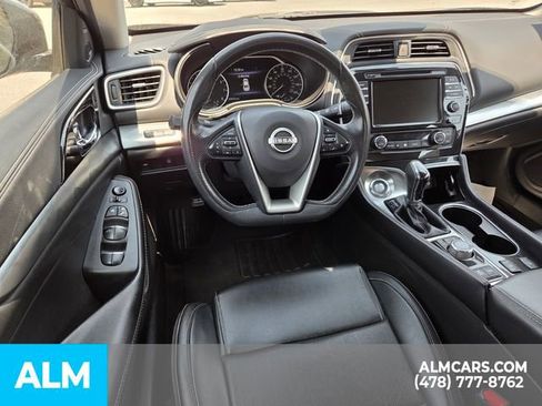 Used 2023 Nissan Maxima SL FWD image 6