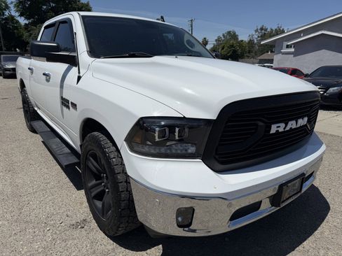 Used 2017 RAM 1500 Big Horn RWD image 3