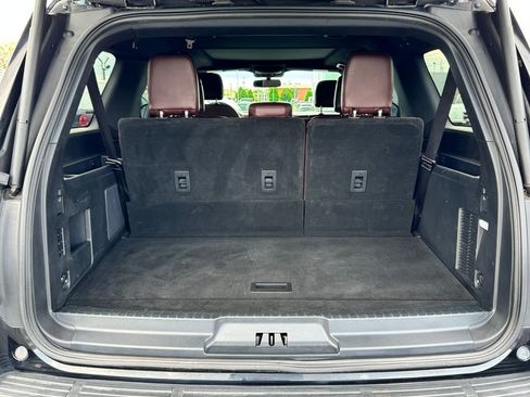 Used 2022 Ford Expedition Max Limited RWD image 17