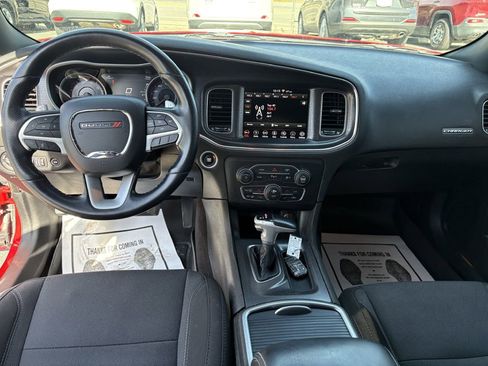 Used 2018 Dodge Charger R/T image 11