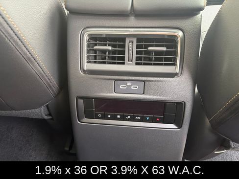 Certified 2024 MAZDA CX-90 3.3 Turbo w/ Preferred Plus AWD/4WD image 18
