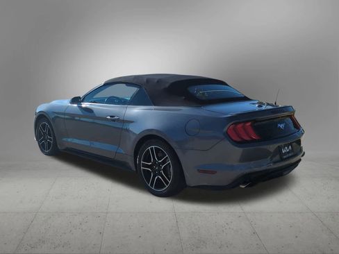 Used 2023 Ford Mustang Premium image 4