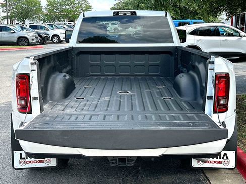 New 2026 RAM 3500 Lone Star AWD/4WD image 28