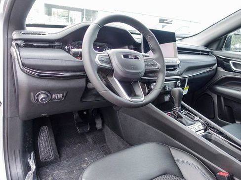 New 2026 Jeep Compass Latitude w/ Quick Order Package 29K AWD/4WD image 18