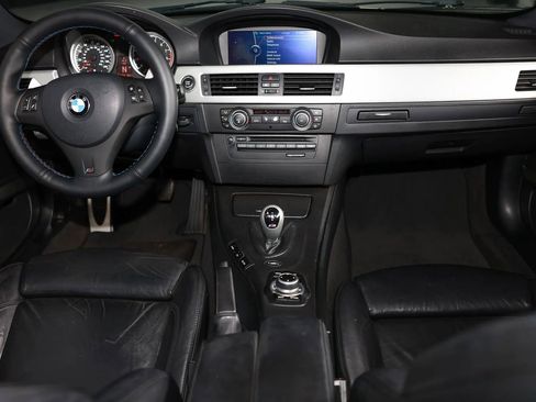 Used 2011 BMW M3 Sedan RWD image 2