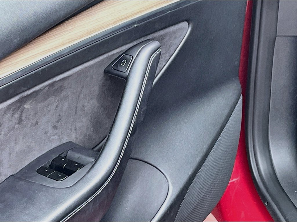 Used 2023 Tesla Model 3 Standard Range RWD image 18