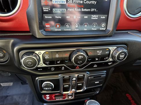 Used 2023 Jeep Gladiator Rubicon w/ LED Lighting Group image 30