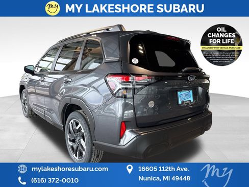 New 2025 Subaru Forester Premium image 5