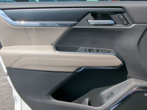 New 2026 GMC Acadia Elevation w/ Black Edition image 19