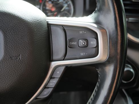 Used 2022 RAM 1500 Big Horn AWD/4WD image 29