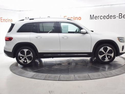 Certified 2024 Mercedes-Benz GLB 250 image 7