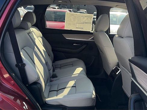 New 2025 MAZDA CX-70 Plug-In Hybrid w/ Premium Pkg AWD/4WD image 33