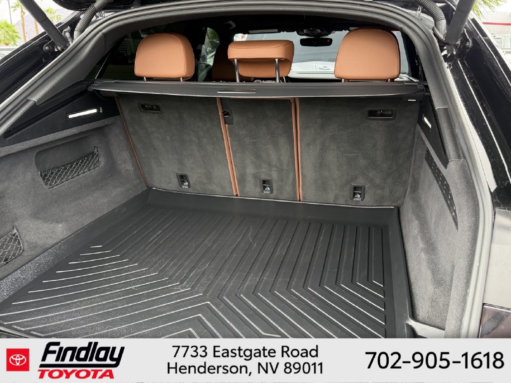 Used 2021 Audi Q8 Premium Plus w/ Premium Plus Package AWD/4WD image 29