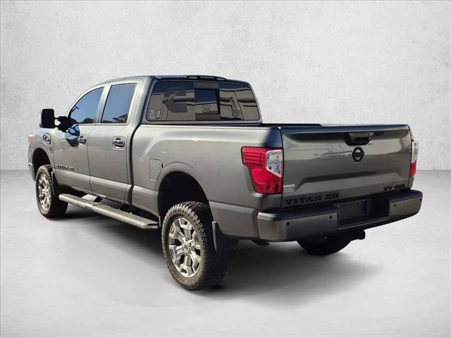 Used 2017 Nissan Titan SV AWD/4WD image 8