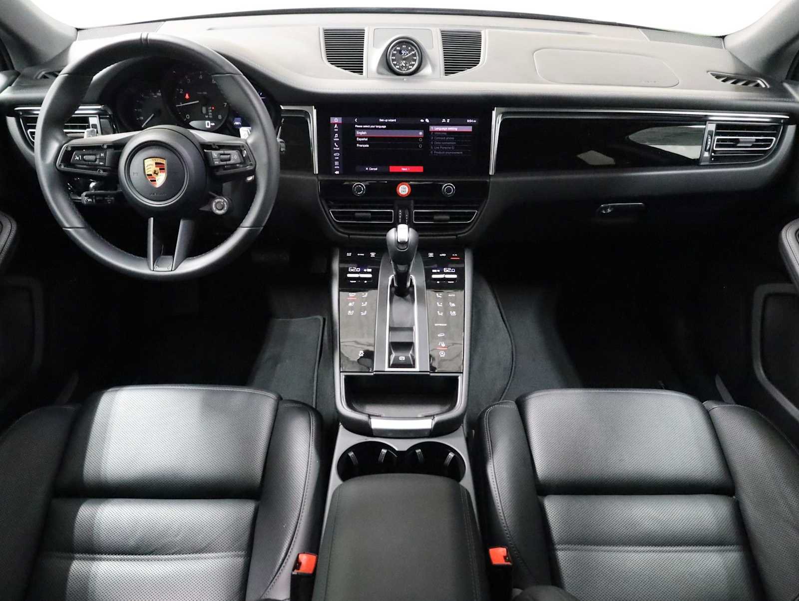 Used 2026 Porsche Macan AWD/4WD image 26