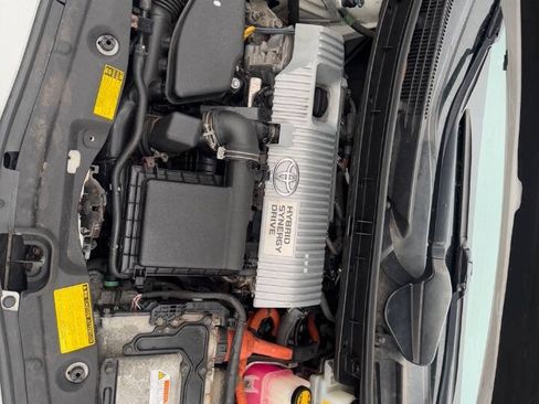 Used 2010 Toyota Prius FWD image 24